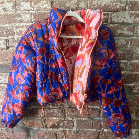 Farm Rio Wild Horses Mushroom Reversible Tricot Puffer Jacket - Picture 6 of 9